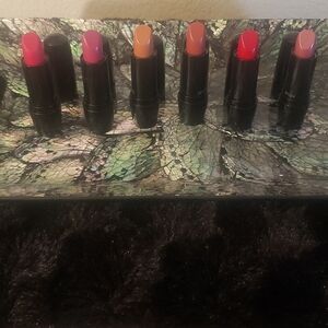 Lancome' New  Color design Vibrant Lipstick Set of 6.Best price